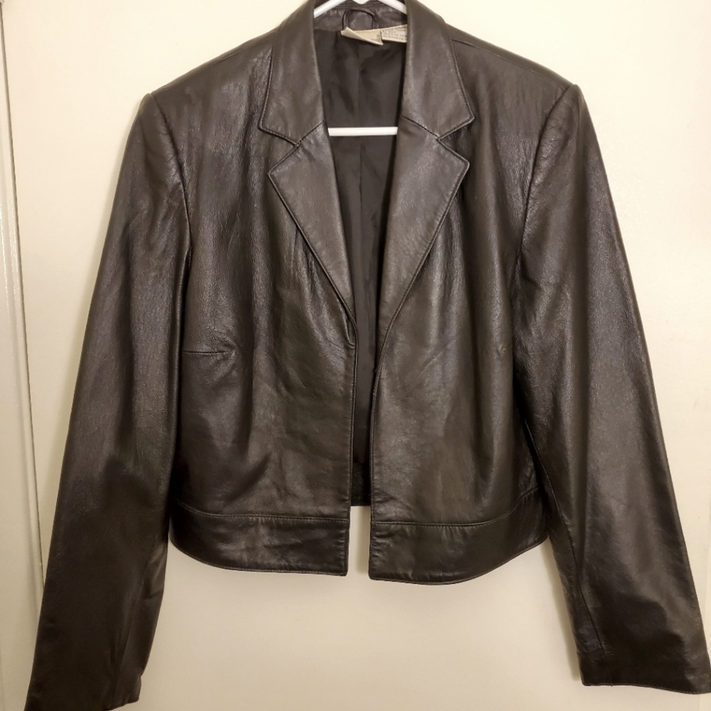 Newport News Easystyle Vintage Women's Leather Jacket Size 12